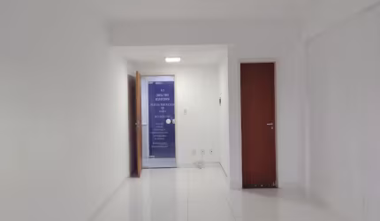 Sala comercial à venda Estrada do Coco com 22m²