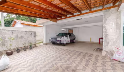 Sobrado com 2 dormitórios à venda, 208 m² por R$ 990.000,00 - Guabirotuba - Curitiba/PR