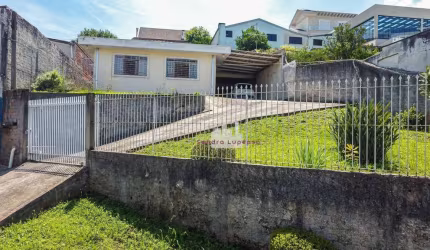 Casa com 3 dormitórios à venda, 152 m² por R$ 700.000,00, Uberaba - Curitiba/PR