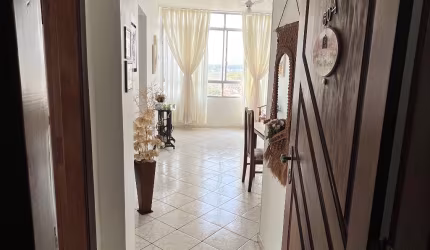 Apartamento 3 dorms. - Monte Castelo