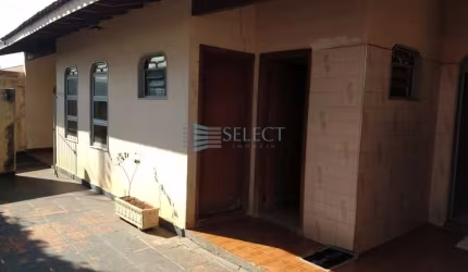 Casa com 3 quartos à venda no Jardim Nazareth, São José do Rio Preto  por R$ 380.000