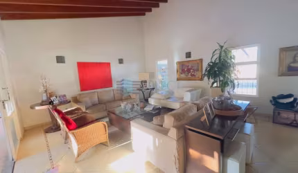Casa -  / Comercial / Jardim Francisco Fernandes