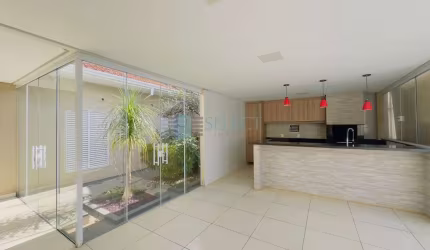 Casa com 3 quartos para alugar no Parque Industrial, São José do Rio Preto  por R$ 3.700