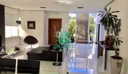 Casa Mobiliada - Residencial Alpha Plus - 4 Suítes