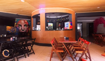 EXCELENTE PONTO COMERCIAL DE ESQUINA A VENDA - PRAÇA PALMARES