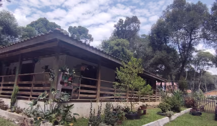 chacara 2300 metros