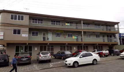 Cjto Comercial/Sala para alugar, 65.00 m2 por R$800.00  - Centro - Colombo/PR
