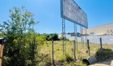 Terreno para alugar, 1235.78 m2 por R$1500.00  - Uberaba - Curitiba/PR