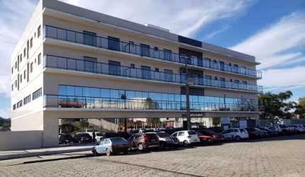 Cjto Comercial/Sala para alugar, 387.00 m2 por R$7800.00  - Centro - Colombo/PR