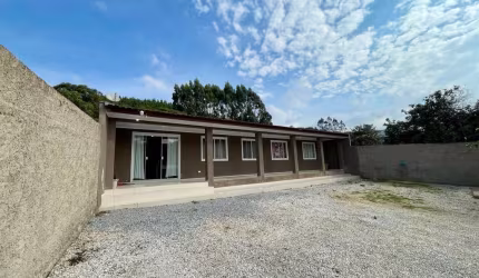 Casa Residencial com 2 quartos  à venda, 100.00 m2 por R$550000.00  - Aguas Fervidas - Colombo/PR