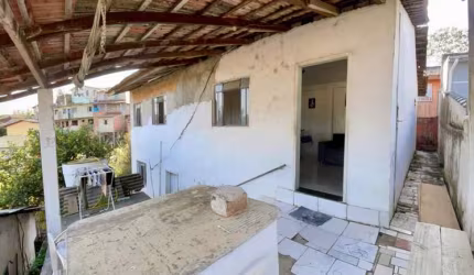 Casa Residencial com 2 quartos  à venda, 80.00 m2 por R$230000.00  - Arruda - Colombo/PR