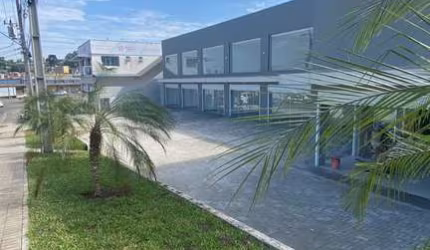 Cjto Comercial/Sala para alugar, 112.59 m2 por R$4500.00  - Maracana - Colombo/PR