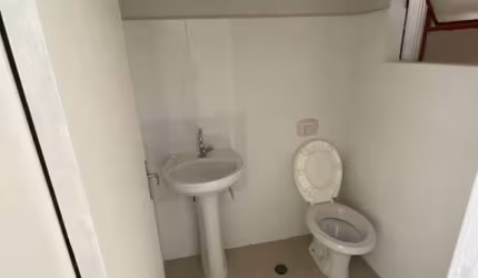 Cjto Comercial/Sala para alugar, 62.00 m2 por R$1200.00  - Centro - Colombo/PR