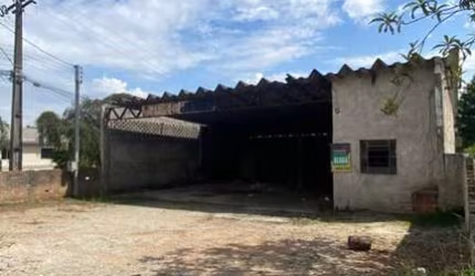 Barracão/Galpão para alugar, 380.00 m2 por R$2500.00  - Centro - Colombo/PR