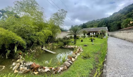 Chácara à venda, 220.00 m2 por R$895000.00  - Ribeirao Das Oncas - Colombo/PR