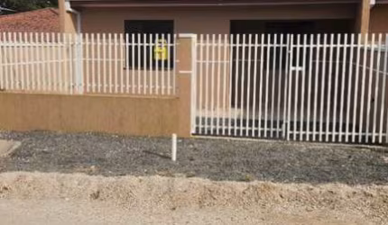 Casa Residencial para alugar, 50.00 m2 por R$950.00  - Tranqueira - Almirante Tamandare/PR