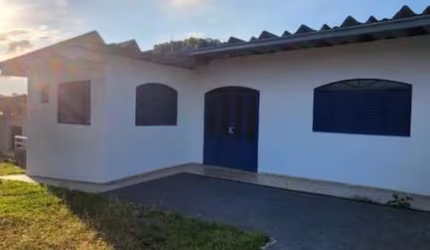 Casa Residencial para alugar, 180.00 m2 por R$4000.00  - Arruda - Colombo/PR