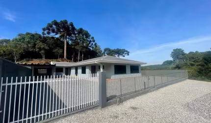Casa Residencial para alugar, 280.00 m2 por R$3000.00  - Aguas Fervidas - Colombo/PR