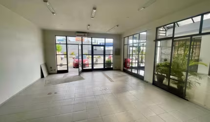 Cjto Comercial/Sala para alugar, 60.00 m2 por R$3500.00  - Centro - Colombo/PR