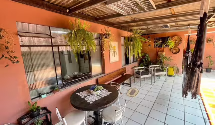Casa Residencial com 4 quartos  à venda, 280.00 m2 por R$598000.00  - Guaraituba - Colombo/PR