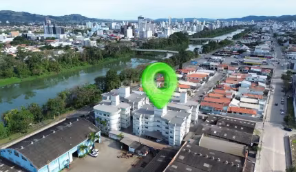 Apartamento à venda, 3 quartos, 1 vaga, Revoredo - Tubarão/SC