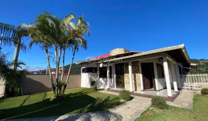 Casa à venda, 3 quartos, 1 suíte, 4 vagas, São João (Margem Direita) - Tubarão/SC