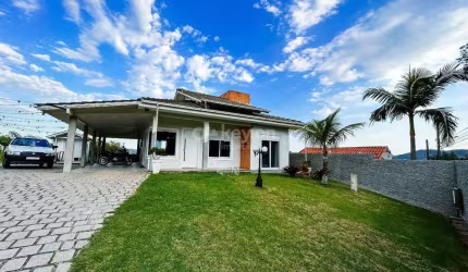 Casa à venda, 3 quartos, 3 vagas, Monte Castelo - Tubarão/SC