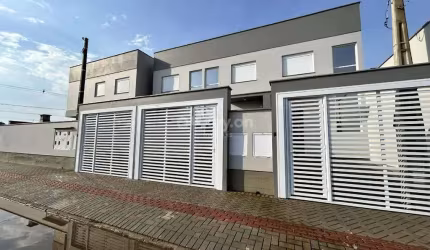 Casa Geminada à venda, 2 quartos, 1 vaga, Congonhas - Tubarão/SC
