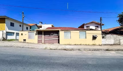 Oportunidade: Casa com Excelente Localização no Bairro Humaitá – Tubarão/SC