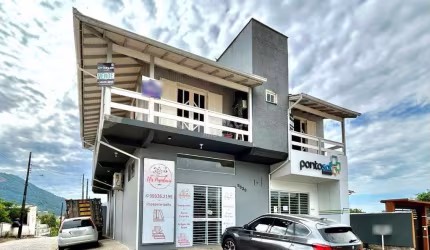 Oportunidade de Casa + Salas Comerciais no Bairro Bom Pastor – Tubarão/SC