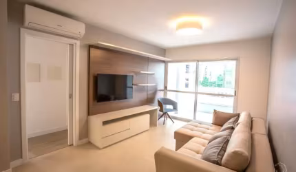 Apartamento com 3 quartos sendo 1 suíte na Agronômica