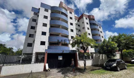 Apartamento com 2 dormitórios à venda, 60 m² por R$ 280.000 - Vila União - Fortaleza/CE
