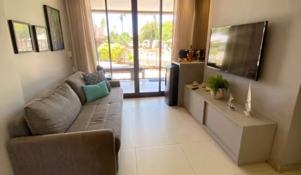 Flat Alto Padrão em Muro Alto – Mobiliado, Nascente e com 2 Vagas!