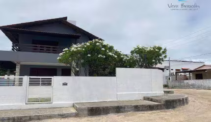Duplex, 4 qts, vista permanente a 30 m da Praia de Tabatinga!