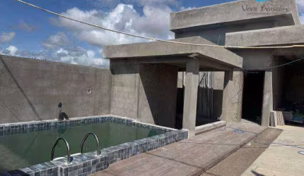 Casa 3 qts, quase pronta, apenas 350m da praia