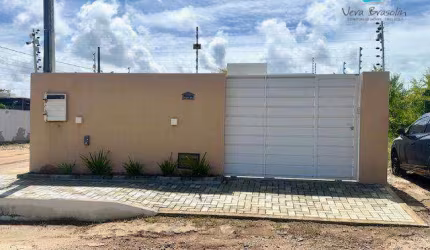 Casa nova, esquina, 30m da principal do Village Jacumã