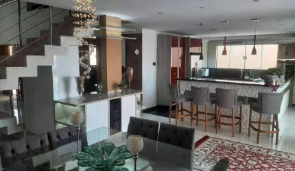 Casa à venda, 300 m² por R$ 1.800.000,00 - Colonial - Londrina/PR