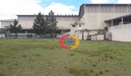 Amplo galpão com ótima infraestrutura em Arujá/SP!!!