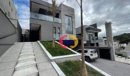 Casa à venda no condomínio Real Park em Arujá!!!