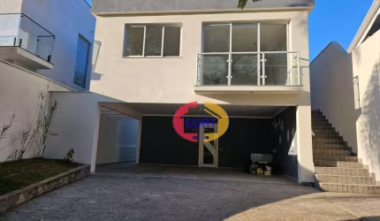 Casa de 180 m² para venda no condomínio Arujazinho IV!!!