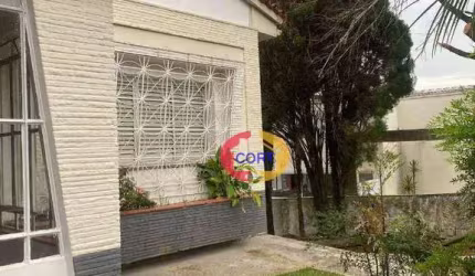 CASA À VENDA NO CONDOMÍNIO ARUJAZINHO I II e III.