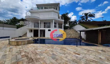 Casa para locação no condomínio Arujazinho III em Arujá.