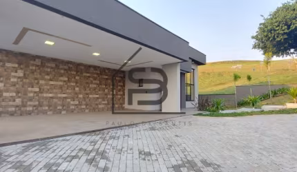 Casa térrea à venda Condomínio Terras de Santa Cruz, 3 suítes, ampla área gourmet, piscina com hidro e aquecimento, 3 vagas de garagem cobertas e 3 vagas descoberta, Bragança Paulista.