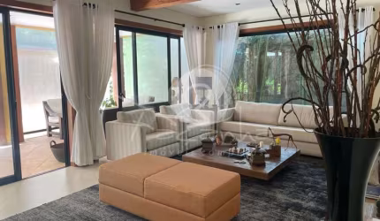 Casa Alphaville Dom Pedro em Campinas, por R$ 4.450.000,00 - Façanha Imóveis Campinas