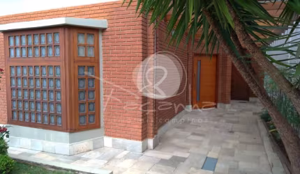 Casa no Gramado para venda em Campinas R$ 1.600.000,00 - Façanha Imóveis Campinas