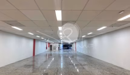 Barracão Comercial disponível para locação no Centro de Campinas - localização privilegiada