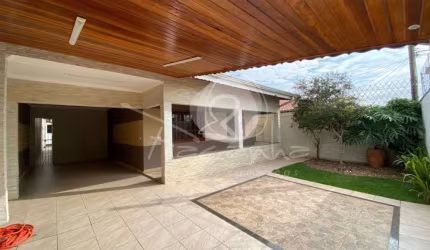 Casa a venda no Jardim Aeronave de Viracopos em Campinas - 3 quartos