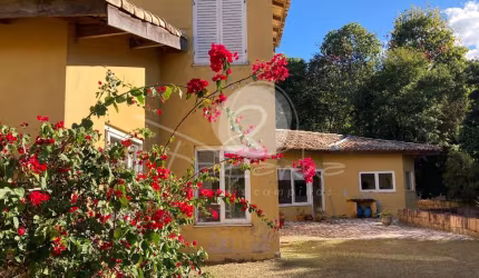 Compre casa Pinheiros em Valinhos por R$ 1.790.000,00 - Façanha imóveis