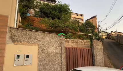 Terreno à venda na Colina, Mariana  por R$ 600.000