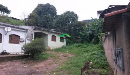 Casa à venda no Vale Verde, Mariana  por R$ 365.000